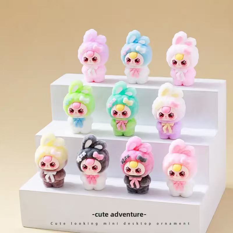 Hot Genuine Mini Figures Deskt - مراجعة Car Accessories Oman وسعره