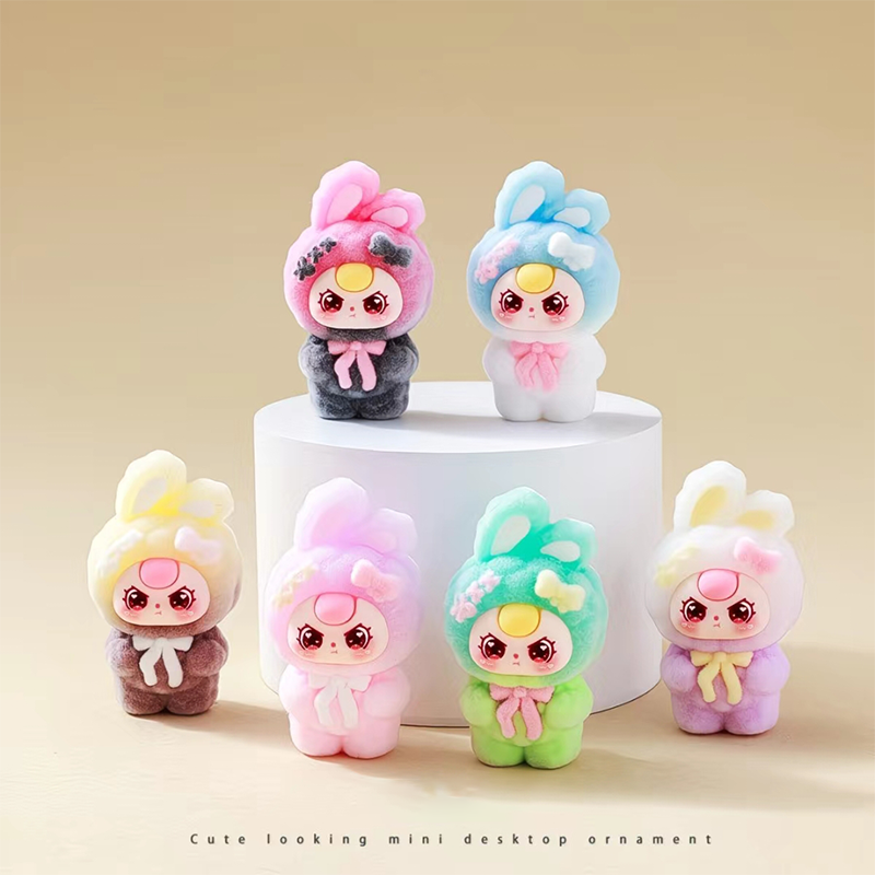 Hot Genuine Mini Figures Deskt - مراجعة Car Accessories Oman وسعره