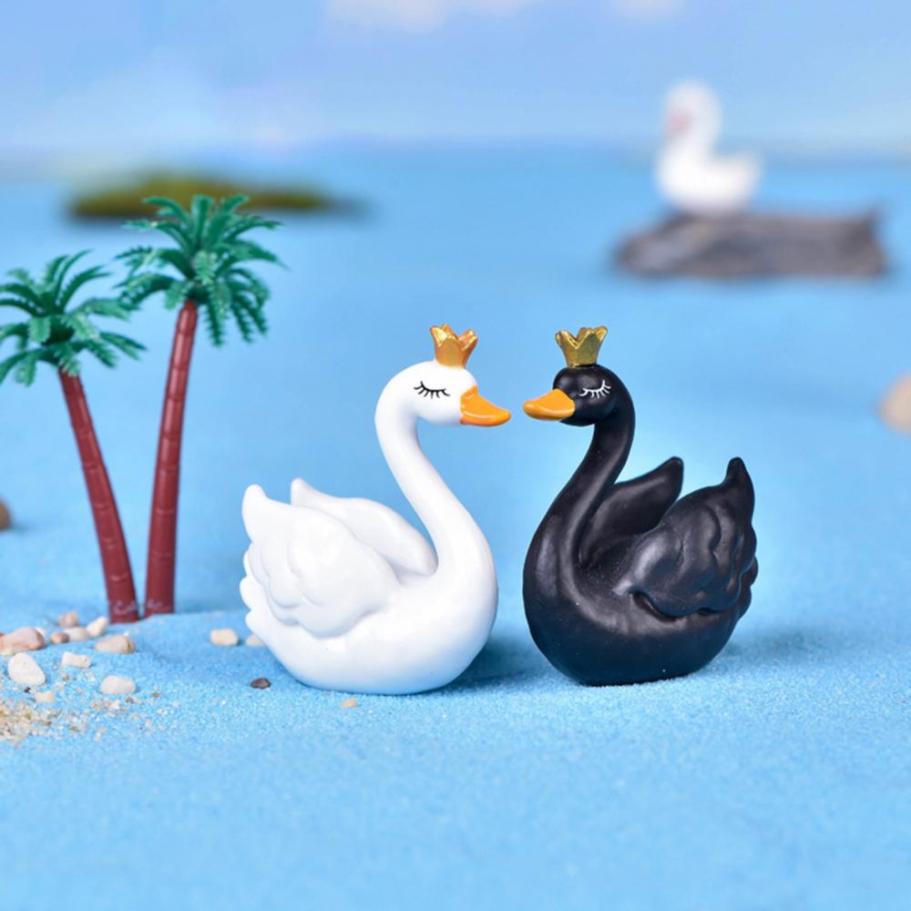 5cm Couple Lovers Swan Mini Cr - مراجعة Car Accessories Oman وسعره