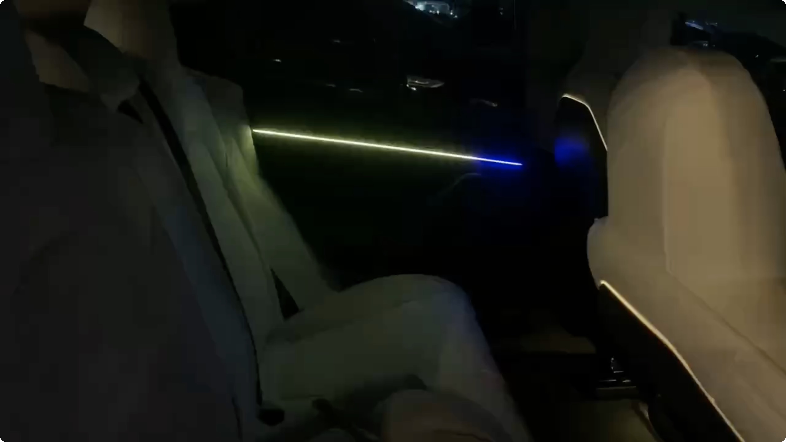 forModel 3 2019-2020 Symphony  - مراجعة Led Interior Ambient Light وسعره